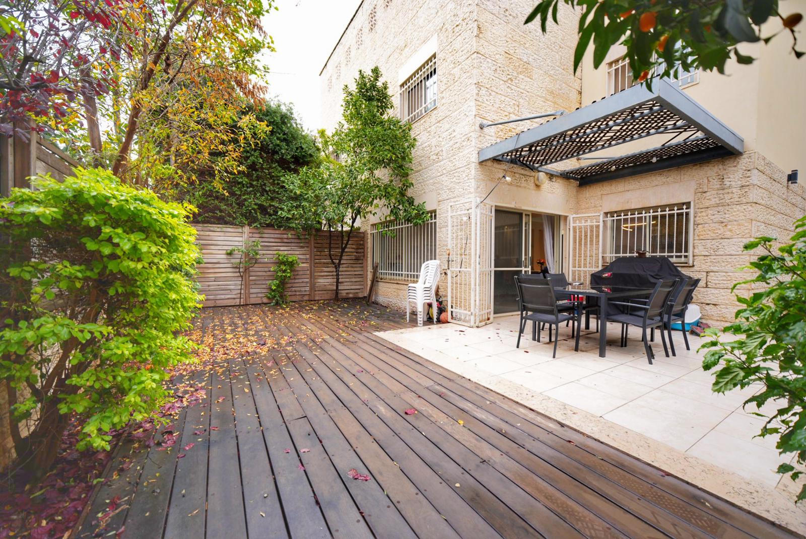 Buchman - Miriam Hashmonait